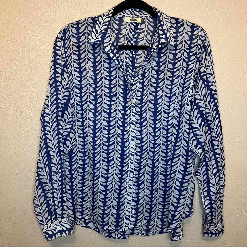 Dolma Shirt Billow Sleeve Leaf Pattern